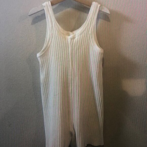 White Ribbed Sleeveless Girls Dress - Picture 1 of 3